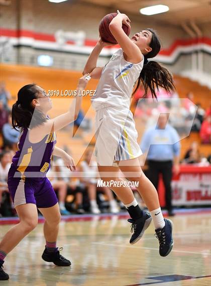 Thumbnail 2 in Walnut vs. Diamond Bar (Ayala JV Tournament) photogallery.