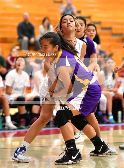 Thumbnail 3 in Walnut vs. Diamond Bar (Ayala JV Tournament) photogallery.