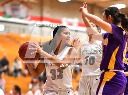 Thumbnail 3 in Walnut vs. Diamond Bar (Ayala JV Tournament) photogallery.