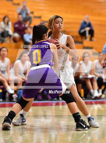 Thumbnail 2 in Walnut vs. Diamond Bar (Ayala JV Tournament) photogallery.