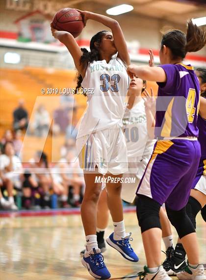 Thumbnail 1 in Walnut vs. Diamond Bar (Ayala JV Tournament) photogallery.
