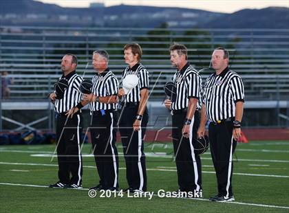Thumbnail 3 in Mary Star of the Sea vs. Santa Clarita Christian photogallery.
