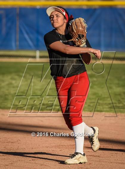 Thumbnail 3 in Burroughs vs. Agoura photogallery.