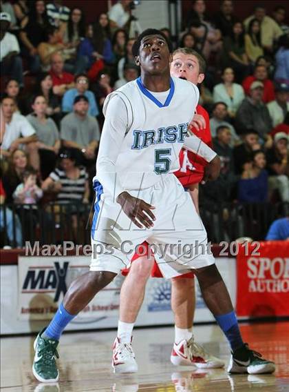 Thumbnail 2 in El Camino vs. Sacred Heart Cathedral (CIF CCS D3 Final) photogallery.