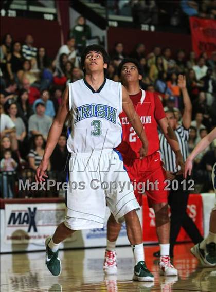Thumbnail 3 in El Camino vs. Sacred Heart Cathedral (CIF CCS D3 Final) photogallery.