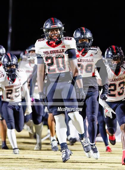 Thumbnail 3 in Rolesville @ Richmond (NCHSAA 4A EAST ROUND 3) photogallery.