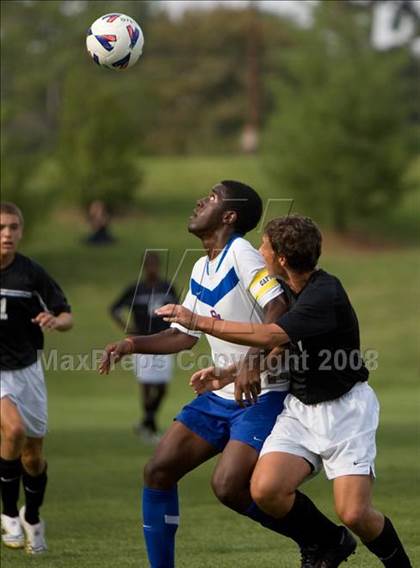 Thumbnail 3 in Gonzaga vs. DeMatha (Trinity University) photogallery.