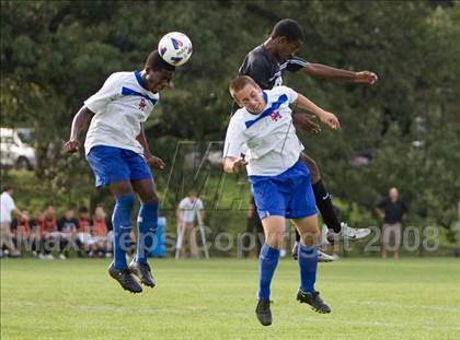 Thumbnail 2 in Gonzaga vs. DeMatha (Trinity University) photogallery.