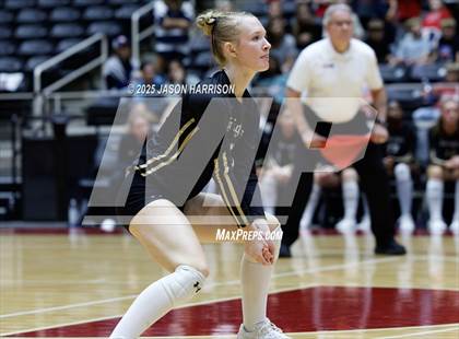 Thumbnail 1 in Wimberly vs. Eagle Mountain (UIL Volleyball 4A D2 Final) photogallery.