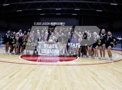 Thumbnail 1 in Wimberly vs. Eagle Mountain (UIL Volleyball 4A D2 Final) photogallery.