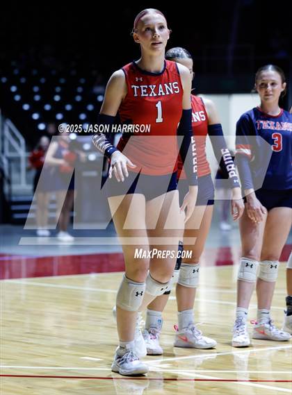 Thumbnail 2 in Wimberly vs. Eagle Mountain (UIL Volleyball 4A D2 Final) photogallery.