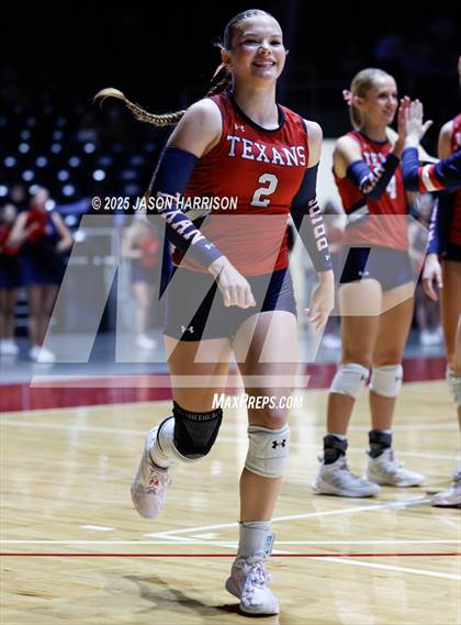 Thumbnail 2 in Wimberly vs. Eagle Mountain (UIL Volleyball 4A D2 Final) photogallery.
