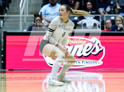 Thumbnail 1 in Wimberly vs. Eagle Mountain (UIL Volleyball 4A D2 Final) photogallery.