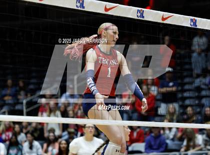 Thumbnail 3 in Wimberly vs. Eagle Mountain (UIL Volleyball 4A D2 Final) photogallery.