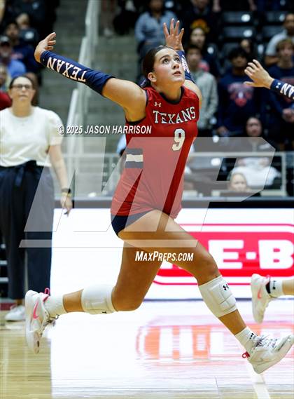 Thumbnail 1 in Wimberly vs. Eagle Mountain (UIL Volleyball 4A D2 Final) photogallery.