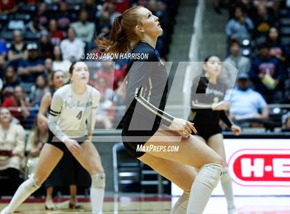 Thumbnail 2 in Wimberly vs. Eagle Mountain (UIL Volleyball 4A D2 Final) photogallery.