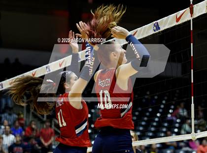 Thumbnail 3 in Wimberly vs. Eagle Mountain (UIL Volleyball 4A D2 Final) photogallery.