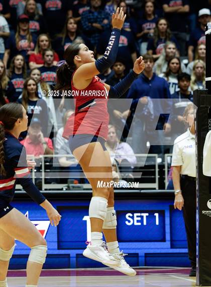 Thumbnail 2 in Wimberly vs. Eagle Mountain (UIL Volleyball 4A D2 Final) photogallery.