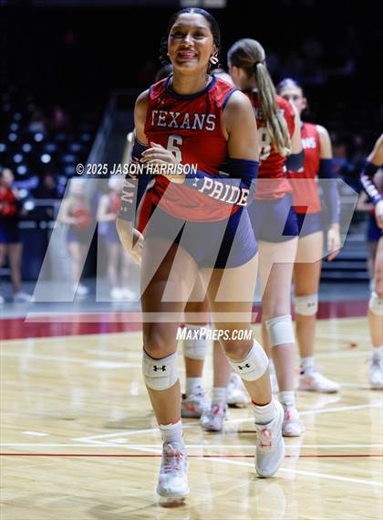 Thumbnail 2 in Wimberly vs. Eagle Mountain (UIL Volleyball 4A D2 Final) photogallery.