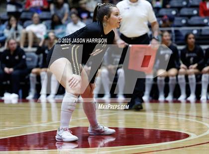 Thumbnail 3 in Wimberly vs. Eagle Mountain (UIL Volleyball 4A D2 Final) photogallery.