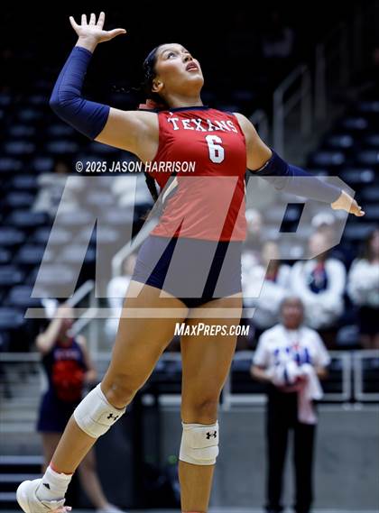 Thumbnail 3 in Wimberly vs. Eagle Mountain (UIL Volleyball 4A D2 Final) photogallery.