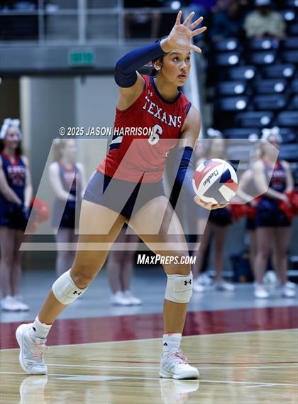 Thumbnail 1 in Wimberly vs. Eagle Mountain (UIL Volleyball 4A D2 Final) photogallery.
