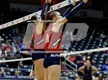 Thumbnail 3 in Wimberly vs. Eagle Mountain (UIL Volleyball 4A D2 Final) photogallery.
