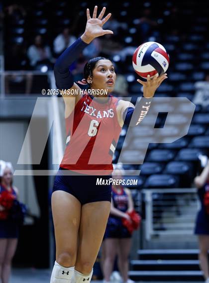 Thumbnail 2 in Wimberly vs. Eagle Mountain (UIL Volleyball 4A D2 Final) photogallery.