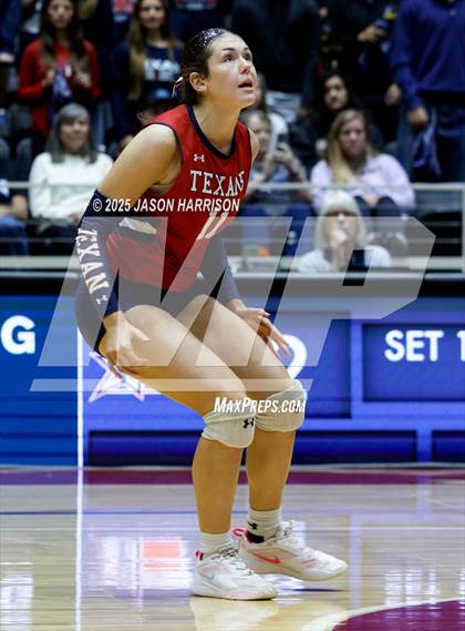 Thumbnail 2 in Wimberly vs. Eagle Mountain (UIL Volleyball 4A D2 Final) photogallery.