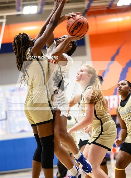 Thumbnail 3 in Conroe @ Grand Oaks photogallery.