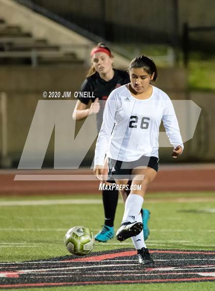 Thumbnail 3 in Irving vs Coppell photogallery.