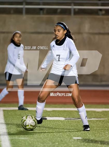 Thumbnail 3 in Irving vs Coppell photogallery.