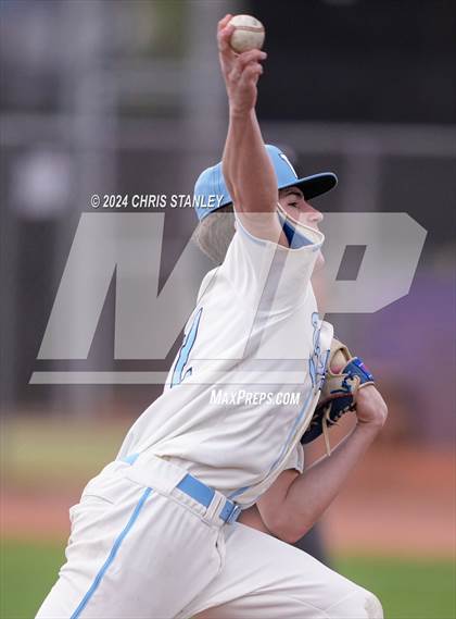 Thumbnail 3 in O'Connor vs. Valor Christian (Best of the West Tournament) photogallery.
