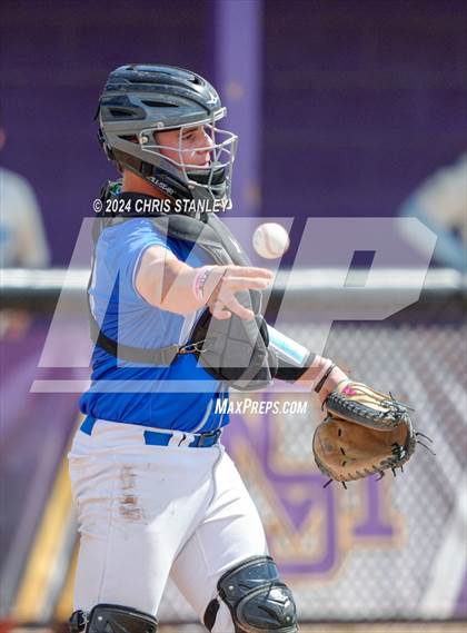 Thumbnail 2 in O'Connor vs. Valor Christian (Best of the West Tournament) photogallery.