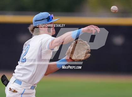 Thumbnail 3 in O'Connor vs. Valor Christian (Best of the West Tournament) photogallery.