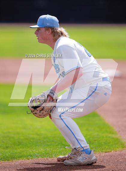 Thumbnail 3 in O'Connor vs. Valor Christian (Best of the West Tournament) photogallery.
