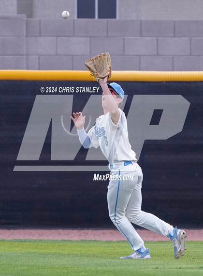 Thumbnail 1 in O'Connor vs. Valor Christian (Best of the West Tournament) photogallery.