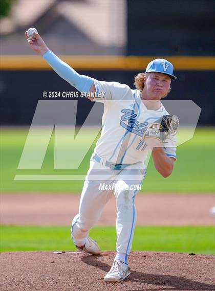 Thumbnail 2 in O'Connor vs. Valor Christian (Best of the West Tournament) photogallery.