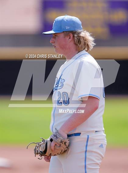 Thumbnail 2 in O'Connor vs. Valor Christian (Best of the West Tournament) photogallery.