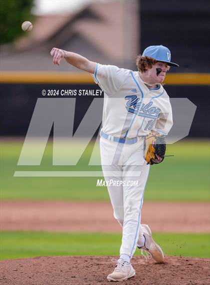 Thumbnail 2 in O'Connor vs. Valor Christian (Best of the West Tournament) photogallery.