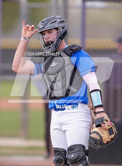 Thumbnail 3 in O'Connor vs. Valor Christian (Best of the West Tournament) photogallery.