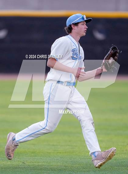 Thumbnail 2 in O'Connor vs. Valor Christian (Best of the West Tournament) photogallery.