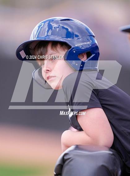Thumbnail 2 in O'Connor vs. Valor Christian (Best of the West Tournament) photogallery.