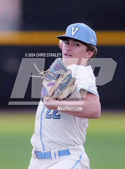 Thumbnail 3 in O'Connor vs. Valor Christian (Best of the West Tournament) photogallery.