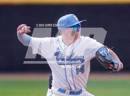 Thumbnail 2 in O'Connor vs. Valor Christian (Best of the West Tournament) photogallery.