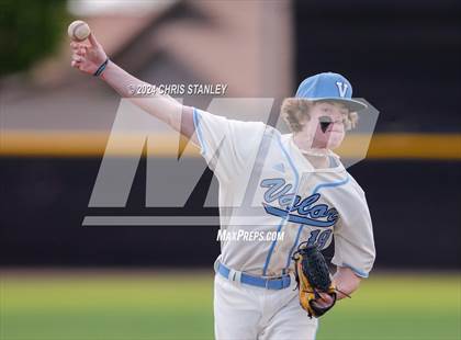 Thumbnail 2 in O'Connor vs. Valor Christian (Best of the West Tournament) photogallery.