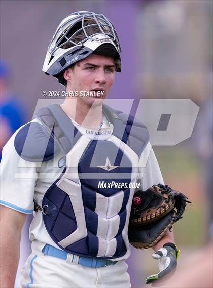 Thumbnail 2 in O'Connor vs. Valor Christian (Best of the West Tournament) photogallery.