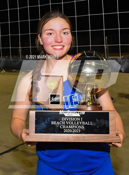 Thumbnail 2 in Xavier College Prep vs. O'Connor (AIA Division I Final - Awards) photogallery.