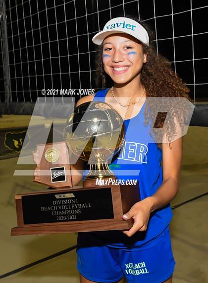 Thumbnail 2 in Xavier College Prep vs. O'Connor (AIA Division I Final - Awards) photogallery.