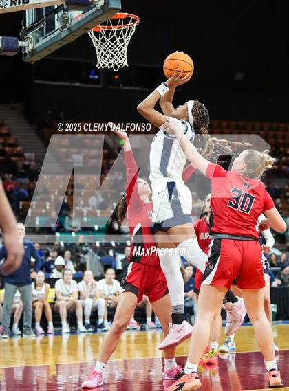 Thumbnail 2 in Durango vs Air Academy (CHSAA 5A Great 8) photogallery.